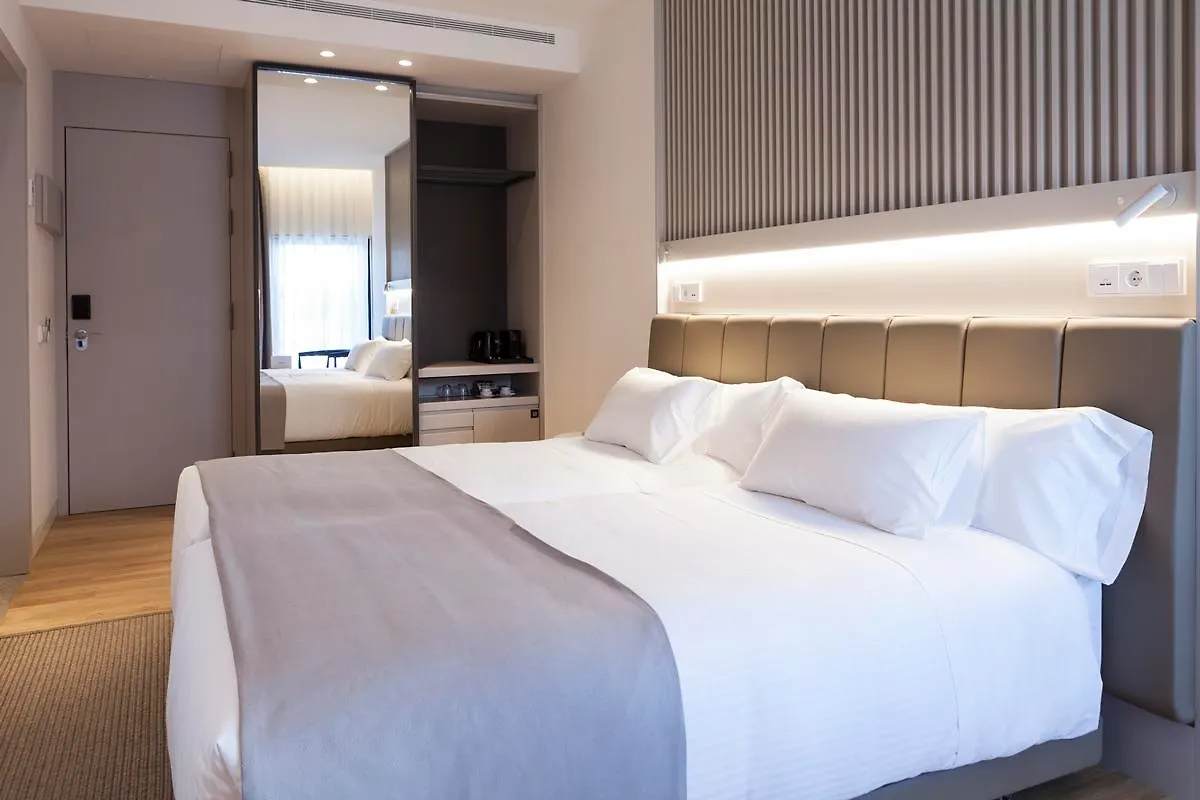 Hotel Kivir Seville 4*,  Spain