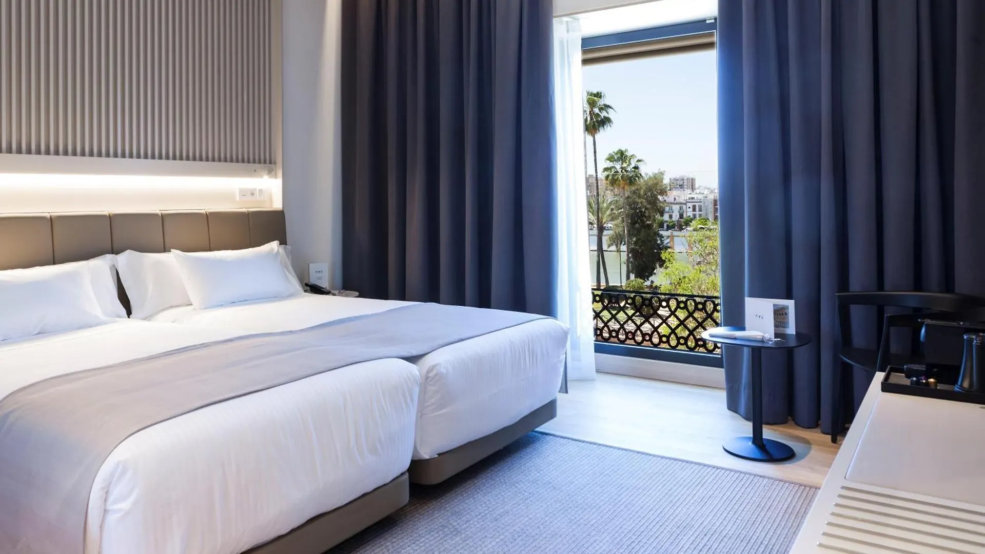 Hotel Kivir Seville