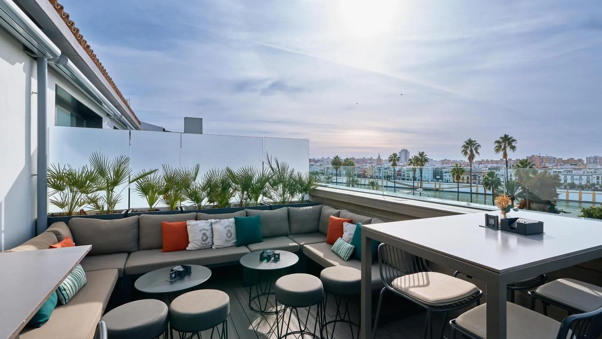Hotel Kivir Seville